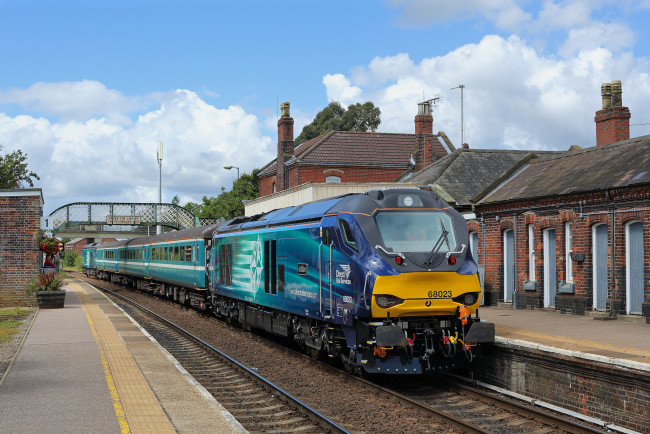 Обои картинки фото техника, поезда, рельсы, локомотив, состав