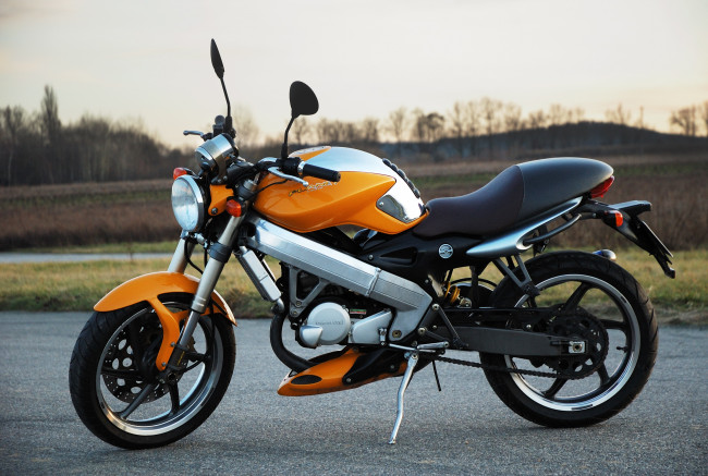 Обои картинки фото мотоциклы, cagiva