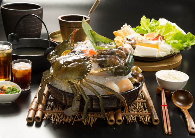 Обои картинки фото еда, рыба,  морепродукты,  суши,  роллы, деликатесы