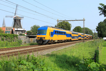 Картинка техника поезда локомотив состав