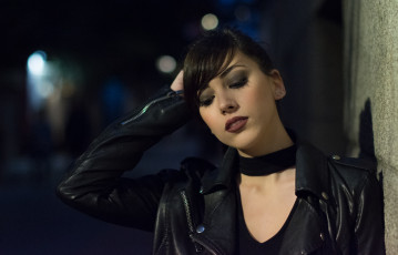 Картинка девушки -unsort+ брюнетки темноволосые взгляд лицо