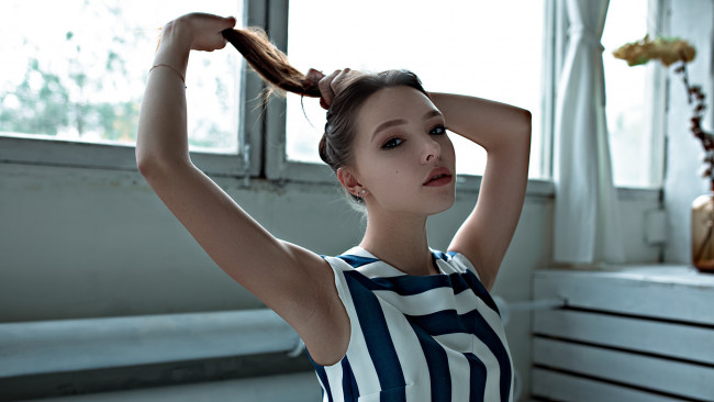 Обои картинки фото девушка, девушки, -unsort , брюнетки, темноволосые, модель