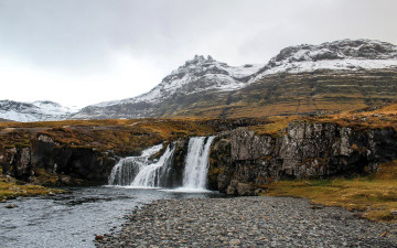 обоя природа, водопады, горы, снег, луга, водопад, река