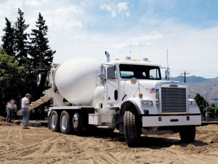 Картинка автомобили freightliner