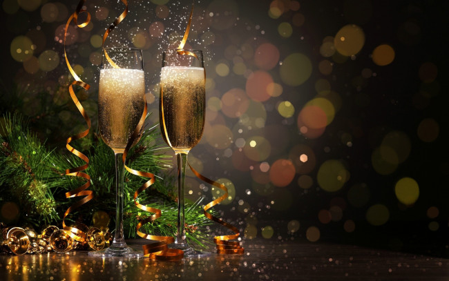 Обои картинки фото праздничные, угощения, серпантин, бокалы, шампанское