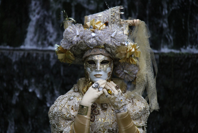 Обои картинки фото разное, маски, карнавальные, костюмы, венеция, карнавал