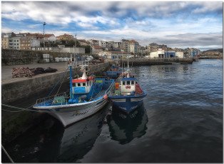 Картинка корабли баркасы+ +буксиры баркасы причал гавань море