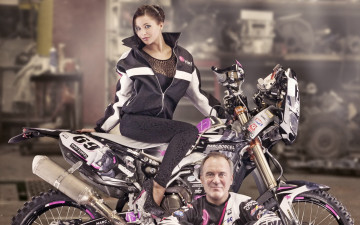 Картинка мотоциклы мото+с+девушкой motorcycle model 2014 dakar rally