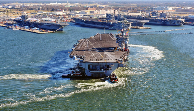 Обои картинки фото корабли, авианосцы,  вертолётоносцы, вмф, сша, база