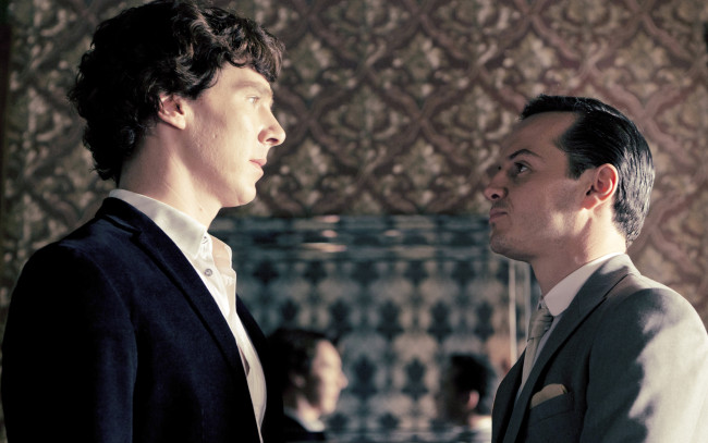 Обои картинки фото кино фильмы, sherlock , сериал, sherlock, мориарти, шерлок, зеркало