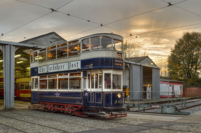 Обои картинки фото техника, трамваи, трамвай, город, рельсы