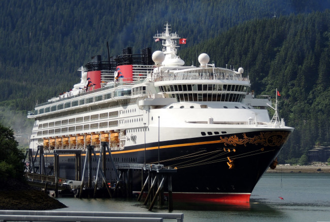 Обои картинки фото disney wonder, корабли, лайнеры, лайнер, круизный