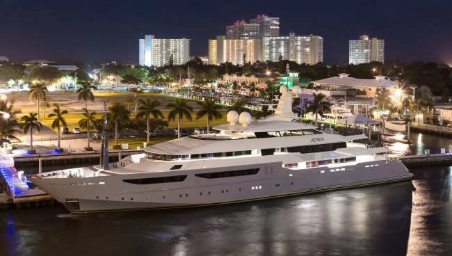Обои картинки фото azteca yacht - fort lauderdale,  florida, корабли, Яхты, суперяхта