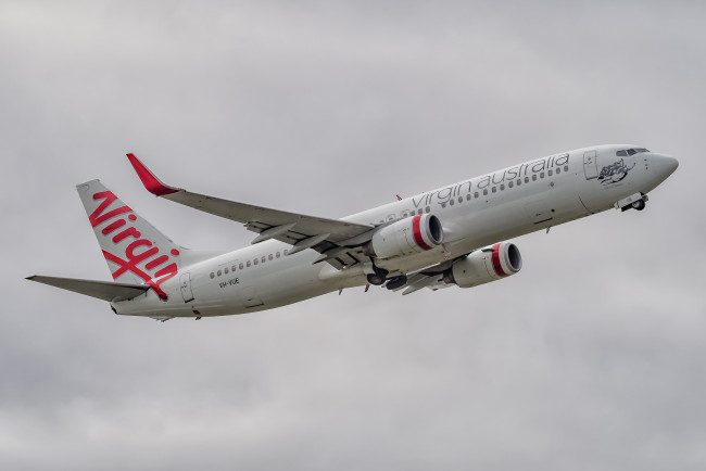 Обои картинки фото b737-800, авиация, пассажирские самолёты, авиалайнер