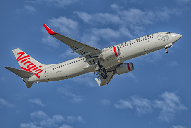 Обои картинки фото b737-800, авиация, пассажирские самолёты, авиалайнер