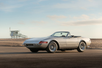 Картинка автомобили ferrari