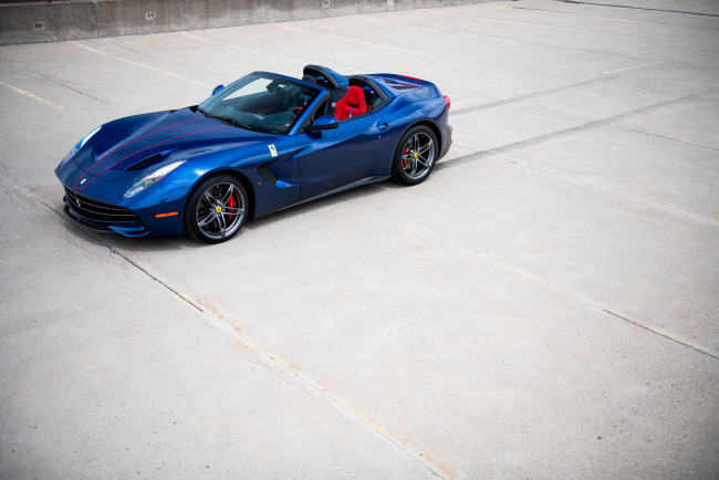 Обои картинки фото автомобили, ferrari