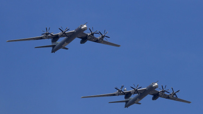 Обои картинки фото авиация, военно-транспортные самолёты, ту95мс, советский, турбовинтовой, стратегический, бомбардировщик, ракетоносец